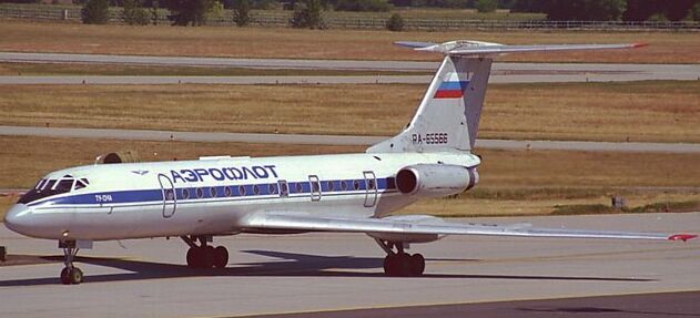 Ту-134 на стоянке